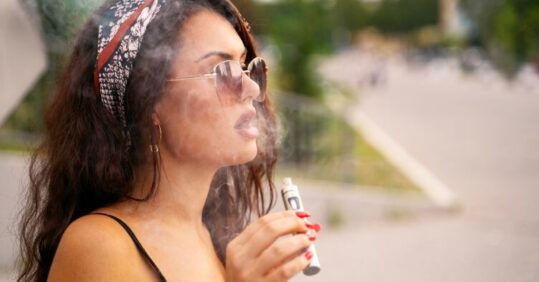 Sharp increase in use of high-strength nicotine vapes